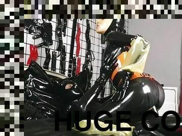 Latex sex on heavy rubber bed better than mobile phone!