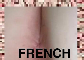 French Kissing The Pussay