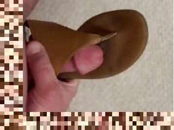 Jerking off with and cuming on MILFs worn sandals.
