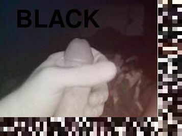 Black n white solo