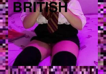 British School Girl Gets Bored And Watches Porn Instead ????????