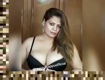 Sexy bollywood