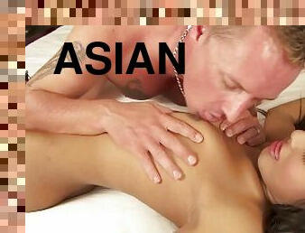 asiatiche, masturbazione-con-mano, lui-lei, rapporti-anali, pompini, eruzioni-di-sperma, giovanissime, hardcore, trans, puttane