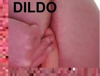 Deep Dildo Anal!