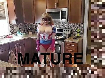 Mature MOMMY Huge Titte MILF Mistress Thursdays Gives a Tour of Her House TOPLESS and ASS Out