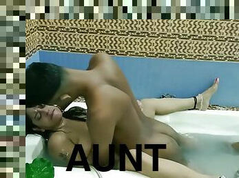 Hot Aunty Bath And Hot Sex In Water Uncut