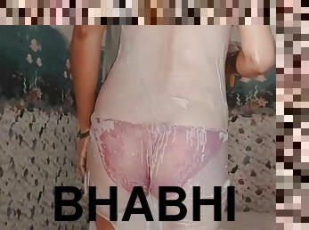 Bathing Sex Bhabhi Nude Show Your Priya