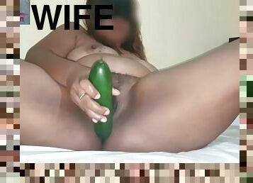 Sri Lankan Wife Passionate Masturbate Cucumber