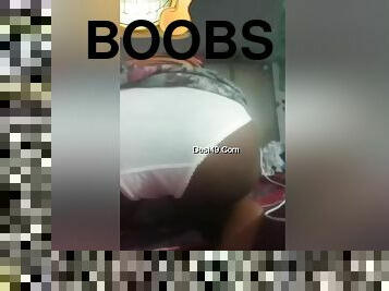 Today Exclusive- Sexy Lankan Girl Showing Her Boobs And Pussy On Video Call Part 1