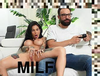 Tattooed Brunette MILF seducing Alex Legend in Your Game Or My Pussy reality episode