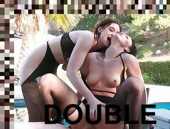 Double The Oil, Double The Ass With Jennifer White And Jodie Taylor