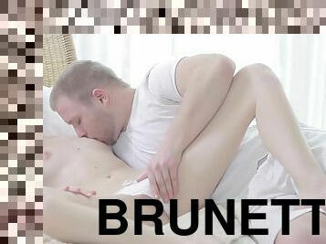 bruneta