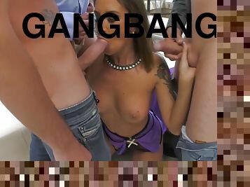 Gangbang for the bitch Malena and double penetration