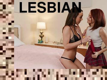 Lesbian 69 sex by Jade Nile and Lola Fae