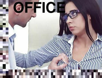 Office Sex With MILF In Glasses