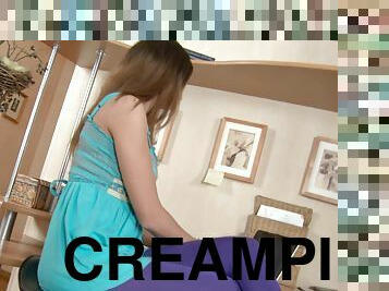 cream in teenager girl's slit - jeycy fox