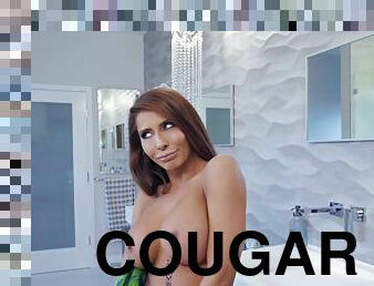 Breasty cougar Madison Ivy hardcore sex video with Jessy Jones