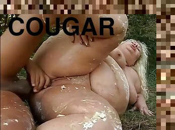 Fat and cougar, she is so hot!!! - volume. 03