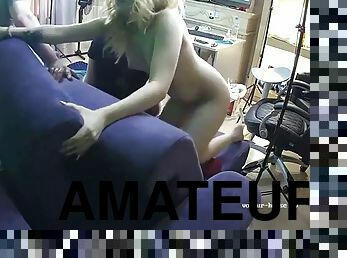 Hot amateur hidden cam