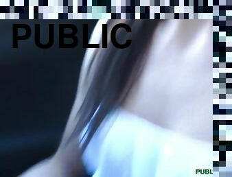 PublicPickUps - Janica - public