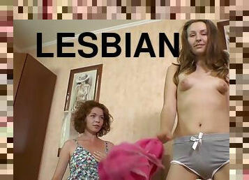 שעירי, אוננות, זקן, חובבן, לסבית-lesbian, תוצרת-בית, עיסוי, לעשות-עם-האצבע, בןבת-18, יותר-זקן