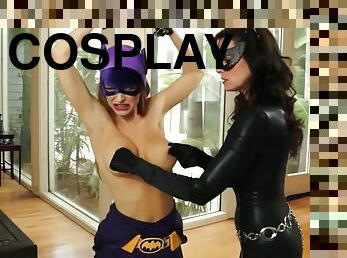 Breaking Batgirl - lesdom cosplay porn video