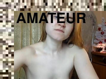 amateur redhead camgirl PAWG - saggy tits