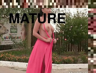 Naughty exhibitionist from Russia Lada - My sexy dress - Mature outdoors