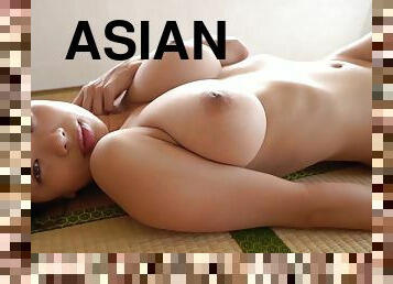 Strip Shou - Asian Tits in Erotic Solo