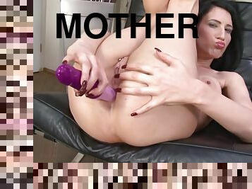 Beautiful Mother I´d Like To Fuck Gets Her Rear End Rammed