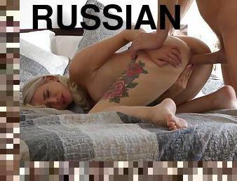 doggy, pussy, russisk, tenåring, gangbang, blond, cowgirl, tattoo