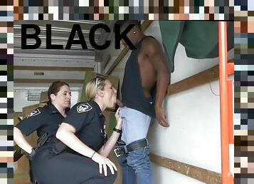 Mom Black Suspect Taken On A Harsh Ride - Blowjobs