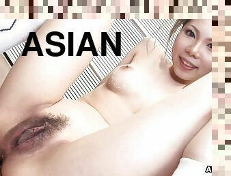 Asian vixen Moe Yazawa thrilling xxx clip