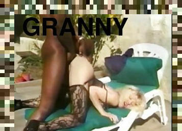 Horny blonde granny gypsy blue getting assfucked hard by tony eveready
