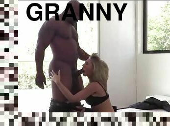 Fat granny try hardcore fuck humiliation