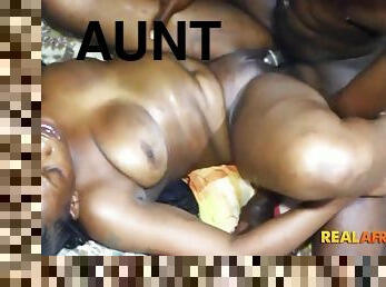 Nigerian Auntie Didn't Expect Such A Fat Cock! - Homemade