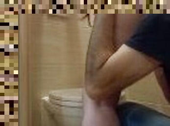 MILF Ass Worship in the Toilet