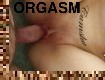 orgasmi, pillu-pussy, ruikkiminen, amatööri, typykät, mälliotos, teini, lunttu, pov, mälli