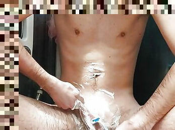 Croat shaving uncut cock