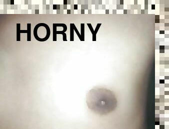 Remas tetek horny