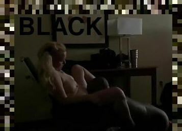 Black Bull eats wifes pussy in motel