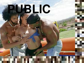 Compilation of public perversions between top lovers