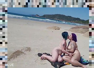 Two Lesbians Naked On The Beach Kissing Each Other 5 Min