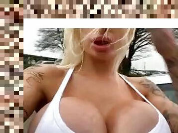 Amateur Texas Blonde Boobs Flashing On Webcam Live