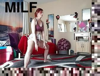 Hot Milf - Aurora Willows Booty Shorts Workout