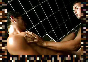 Denis gets black cock of Jean Carlos Souza in the shower