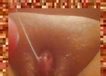 Pumping hard clit