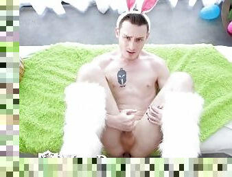 ManRoyale Happy Easter Fuck With Ttwo Hung Hunks