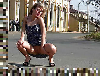 Teen flashes in a public square