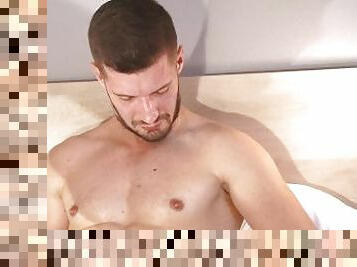 Handsome str8 jock let us to wank his big dick. Vlad